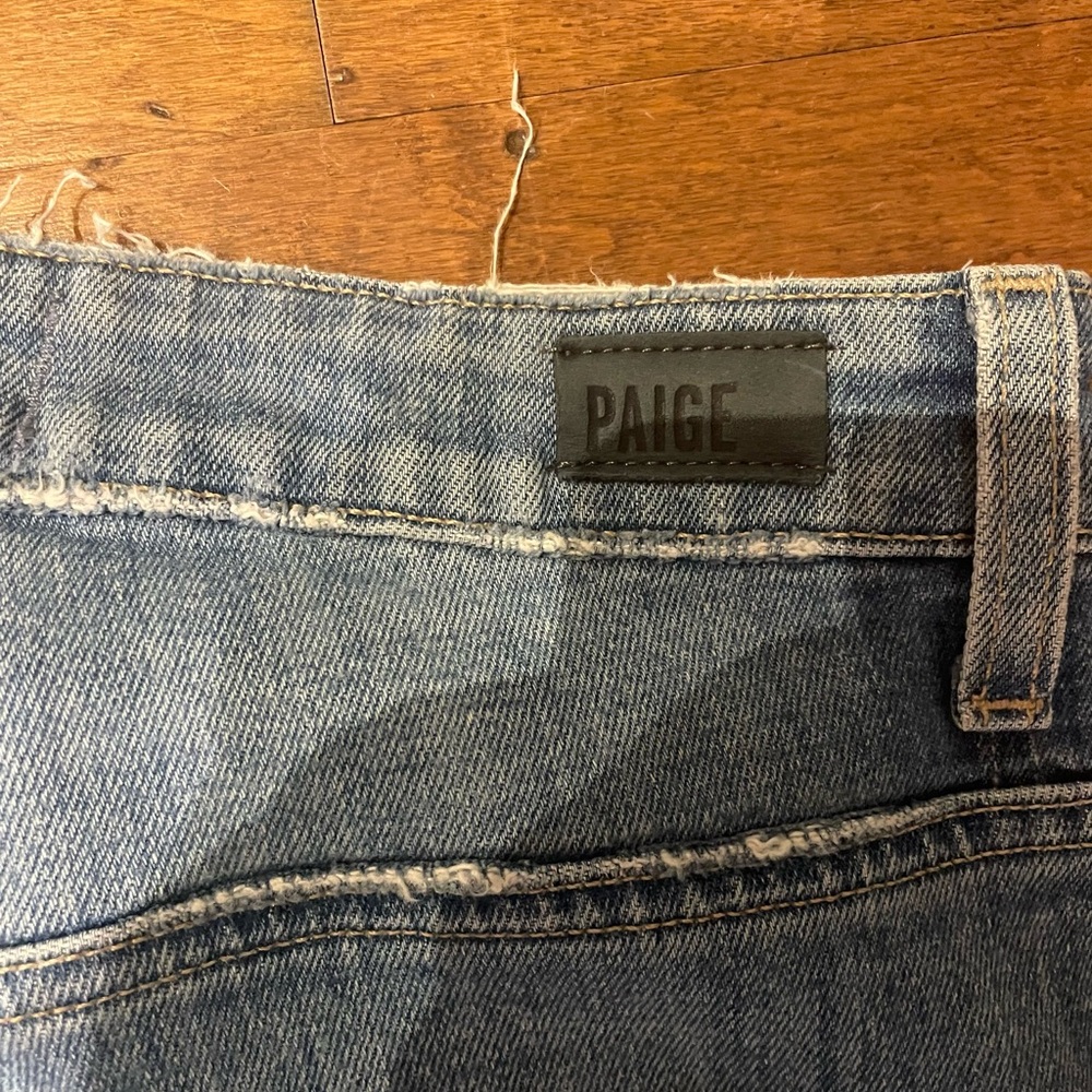 Paige button fly jeans.
Nicely broken in. - Picture 5 of 6